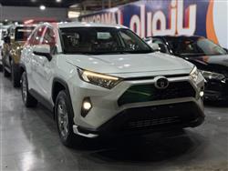 تۆیۆتا ڕاڤ 4